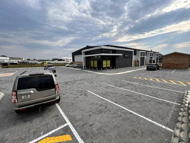 Commercial Property for Sale in Fairview Eastern Cape